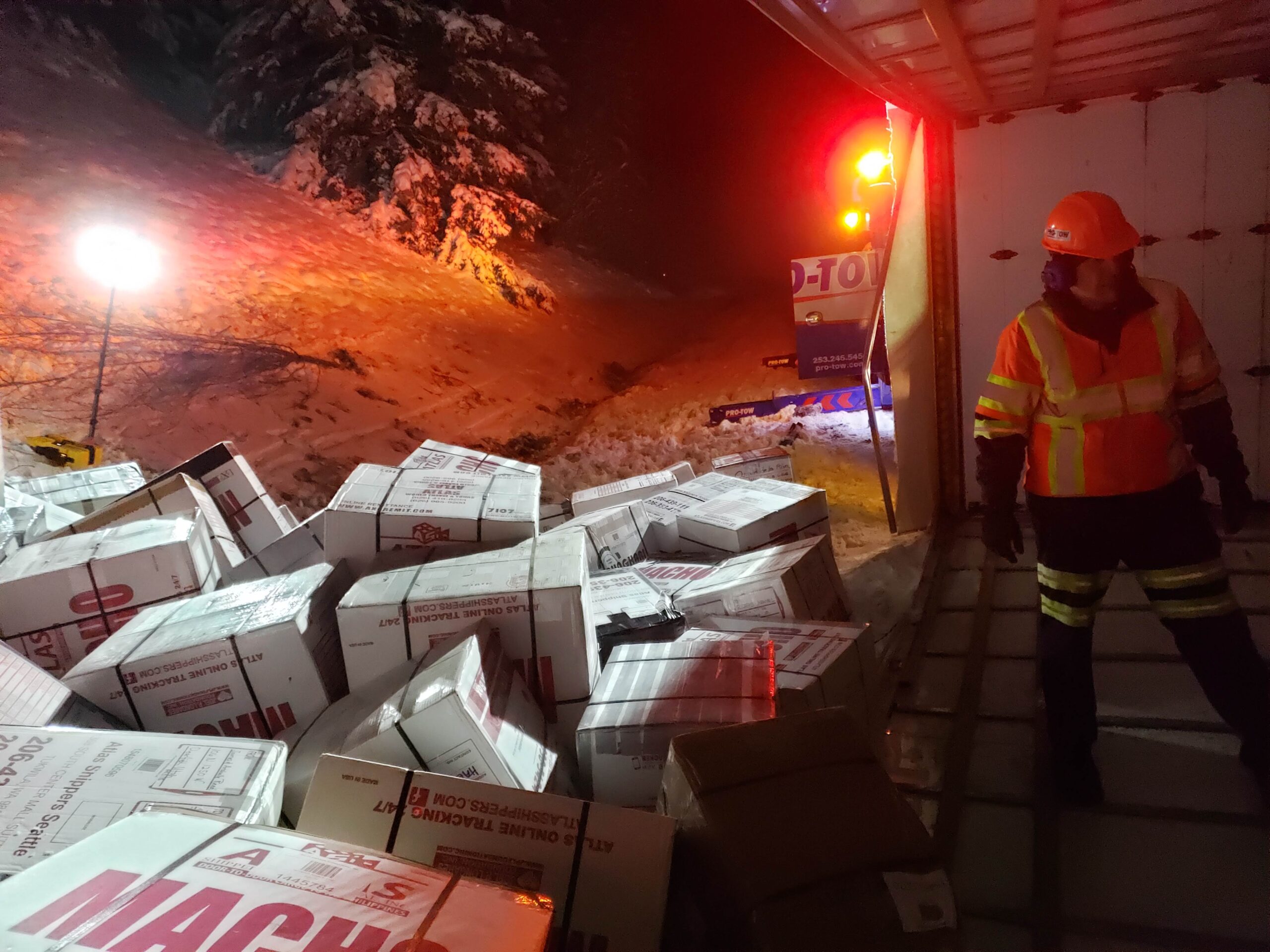 Pro-Tow-Box-Truck-Recovery-8-scaled